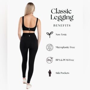 Namarie Classic Leggings  with pockets - Jet black - Medium Petite